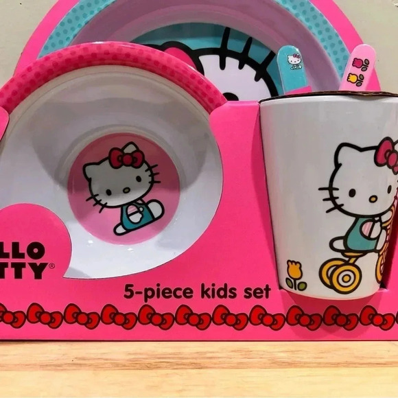 Hello Kitty 5 piece children’s dish set. 100% Melamine. Made by Sanrio - Picture 4 of 6